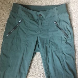 Athleta Trekkie Jogger Size 0